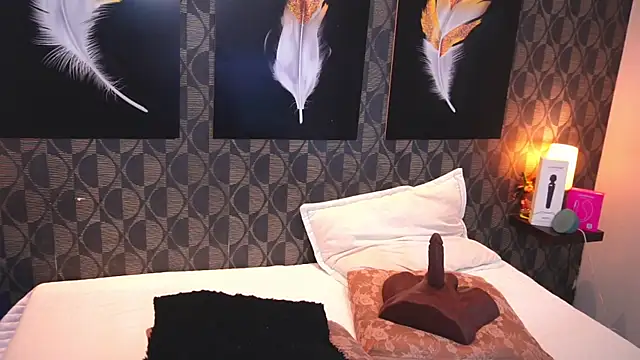 SharomRoss online show from July 3, 4:24 pm