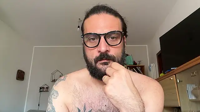 beardo85 online show from June 13, 8:56 am