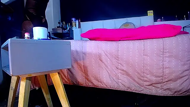 bellatrixx 69 online show from October 13, 10:37 am