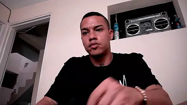 Osiiriis online show from January 9, 9:37 pm