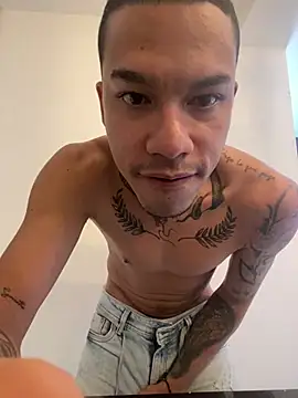 Osiiriis online show from January 22, 2:35 pm