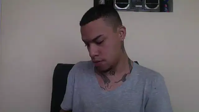 Osiiriis online show from February 9, 8:24 pm