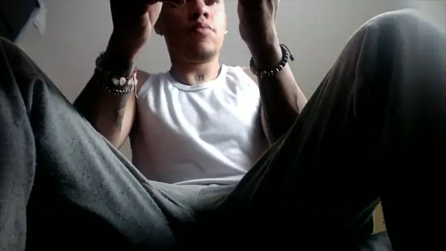 Osiiriis online show from February 17, 1:47 am