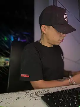 Osiiriis online show from February 19, 6:44 am