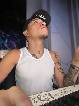 Osiiriis online show from February 25, 9:31 am