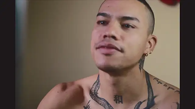 Osiiriis online show from March 8, 9:40 pm