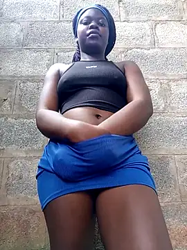 Snapshot of Sarie_sho chatting on October 23, 5:29 am Sarie sho online show from October 23, 5:29 am