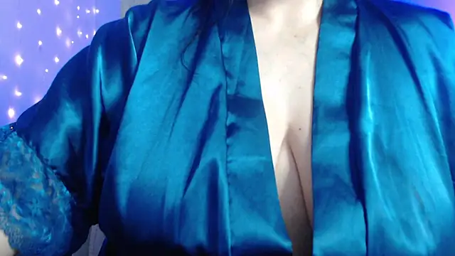 missdaniels online show from January 10, 11:50 pm