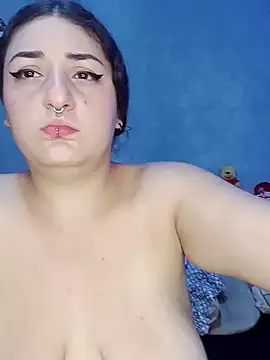 Snapshot of Khara_Mel chatting on January 5, 4:36 am Khara Mel online show from January 5, 4:36 am