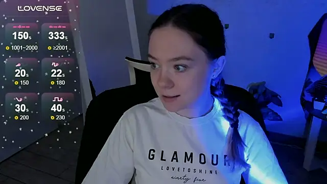 Snapshot of Florence_meow chatting on September 20, 6:36 am Florence meow online show from September 20, 6:36 am