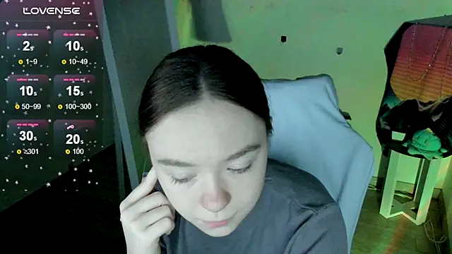 Snapshot of Florence_meow chatting on October 4, 3:37 am Florence meow online show from October 4, 3:37 am