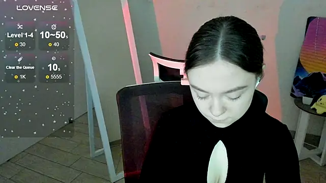 Snapshot of Florence_meow chatting on October 19, 6:47 am Florence meow online show from October 19, 6:47 am