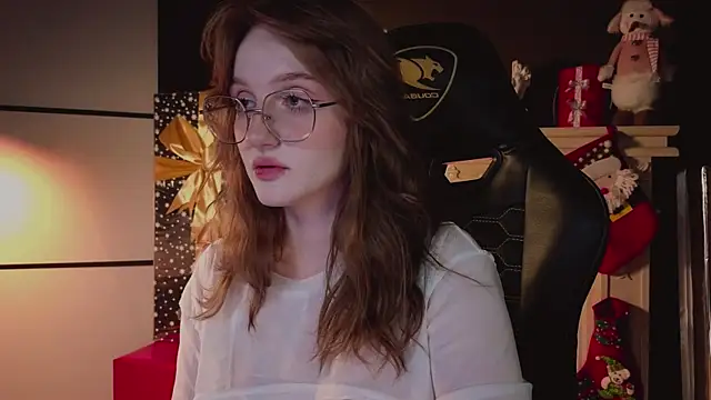 ELLIEJAY online show from December 10, 8:16 pm