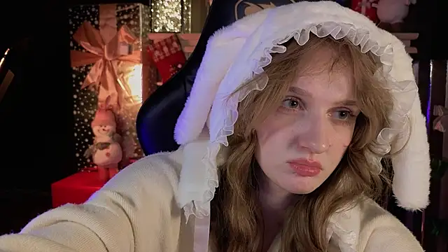 ELLIEJAY online show from December 21, 2:52 am