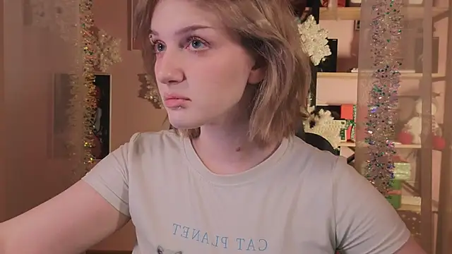 ELLIEJAY online show from January 15, 5:23 am