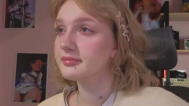 ELLIEJAY online show from February 20, 5:15 am