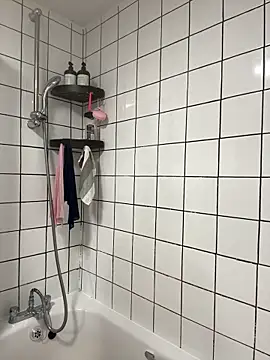 Snapshot of magical_mia chatting on December 21, 10:22 am magical mia online show from December 21, 10:22 am