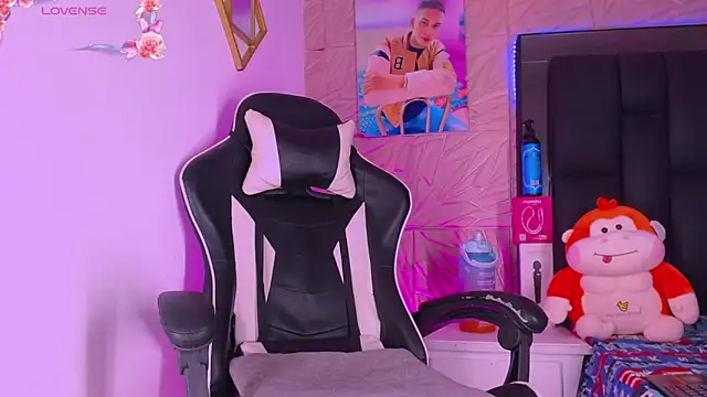 dilan alfonzo online show from March 25, 1:55 am