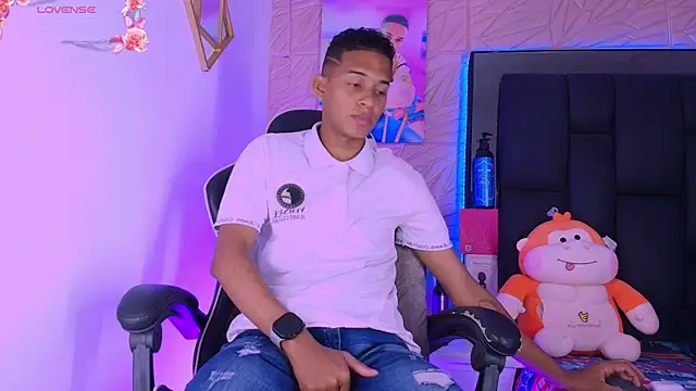 dilan alfonzo online show from May 20, 12:22 pm