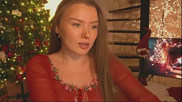 DaisyStacey online show from December 22, 7:11 pm