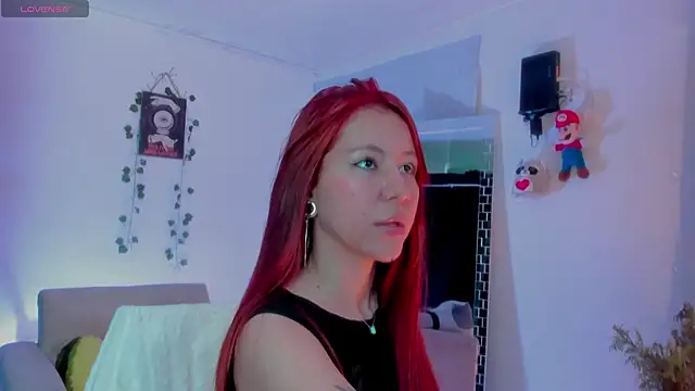 Snapshot of GenesisWhite chatting on April 4, 2:54 am GenesisWhite online show from April 4, 2:54 am