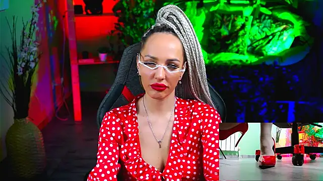 MonicaMaxwel online show from January 30, 12:16 pm