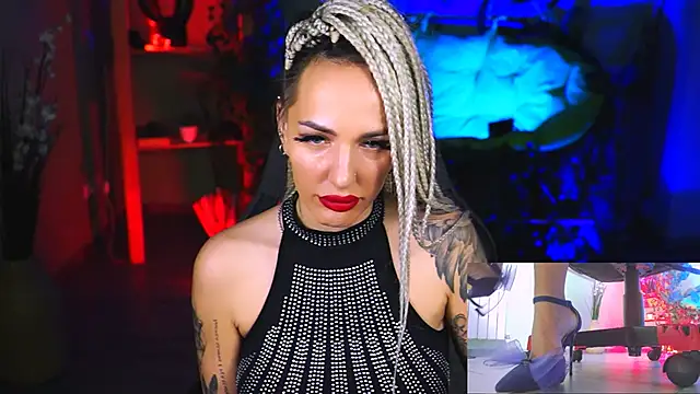 MonicaMaxwel online show from February 2, 2:56 pm