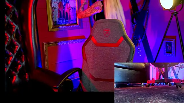 MonicaMaxwel online show from March 14, 10:21 am