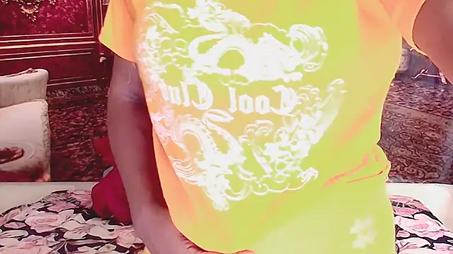 Luciousindian69 online show from March 29, 5:46 pm