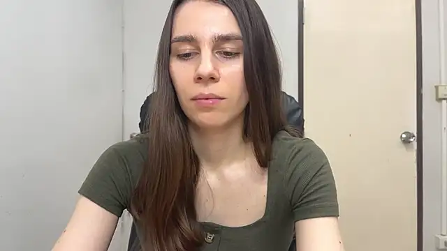 SassyJessi online show from February 3, 7:07 am