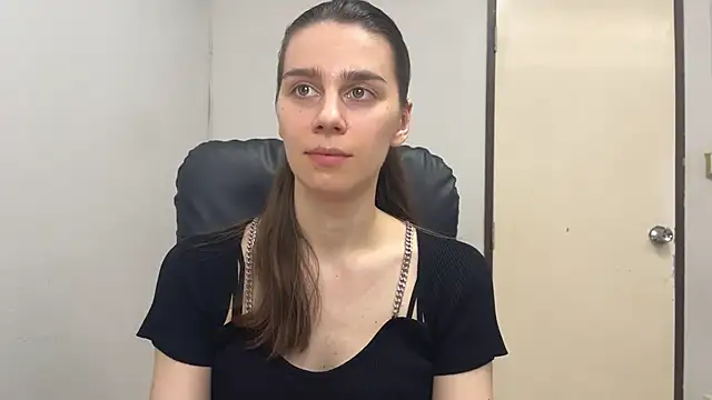 SassyJessi online show from March 4, 7:08 am