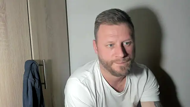 Snapshot of ANGELALEXYNO2024 chatting on February 21, 2:28 am ANGELALEXYNO2024 online show from February 21, 2:28 am