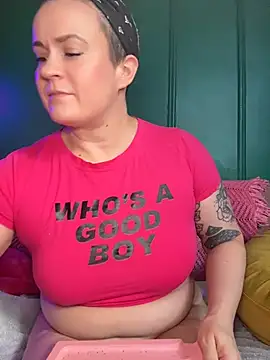 quinnmariexo online show from June 15, 4:09 pm