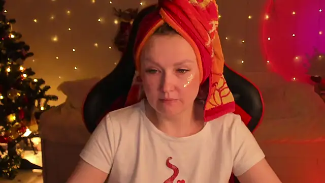 desperatehousewife   online show from January 3, 6:33 am