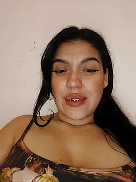 Sophie-hatter online show from March 5, 9:37 pm