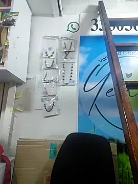 Sophie-hatter online show from March 20, 7:04 pm