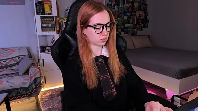 Snapshot of LinaWitch chatting on November 5, 12:49 pm LinaWitch online show from November 5, 12:49 pm