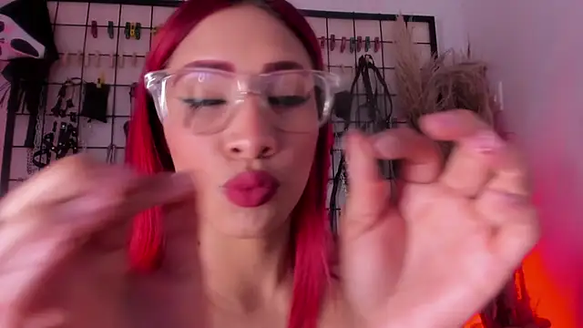 charrlotte quinn online show from December 5, 3:09 pm