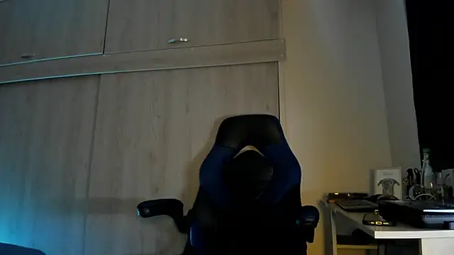Snapshot of male_pussy chatting on September 10, 9:53 am male pussy online show from September 10, 9:53 am