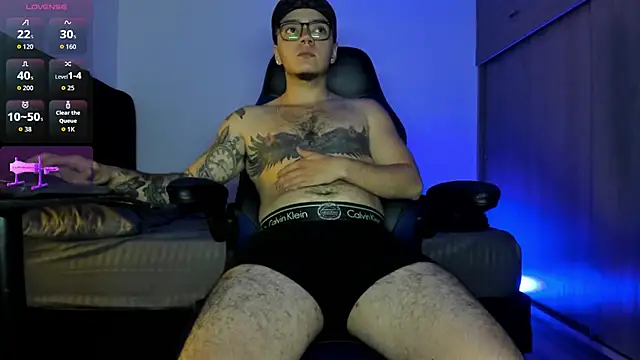 male pussy online show from October 6, 5:38 am