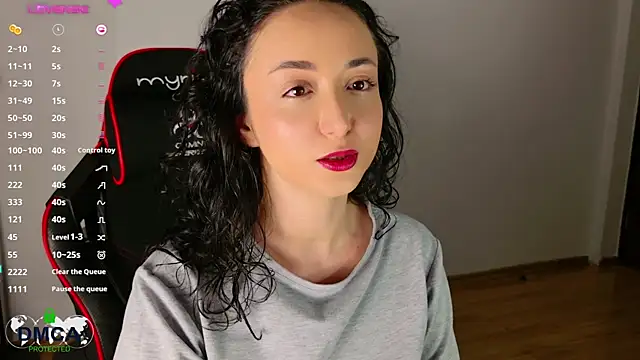 Snapshot of KatherineRyder chatting on January 8, 3:08 am KatherineRyder online show from January 8, 3:08 am