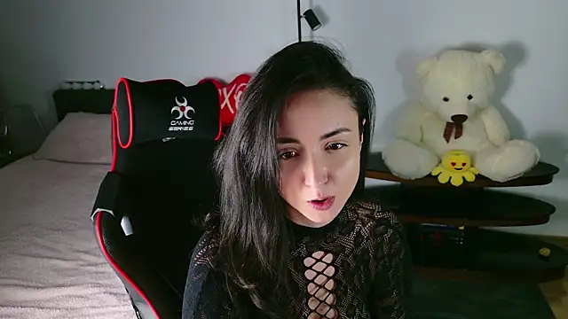 Snapshot of KatherineRyder chatting on February 9, 7:30 pm KatherineRyder online show from February 9, 7:30 pm