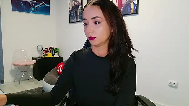 Snapshot of KatherineRyder chatting on September 10, 4:07 pm KatherineRyder online show from September 10, 4:07 pm