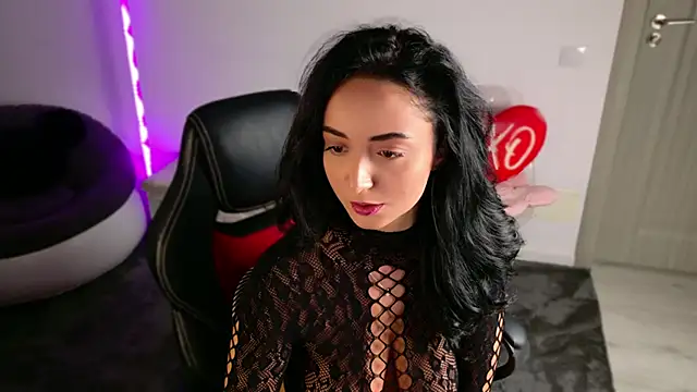 Snapshot of KatherineRyder chatting on October 18, 4:52 pm KatherineRyder online show from October 18, 4:52 pm