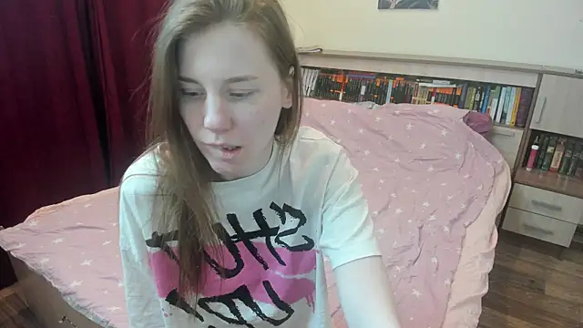 Snapshot of LianaMiller88 chatting on February 23, 5:50 pm LianaMiller88 online show from February 23, 5:50 pm