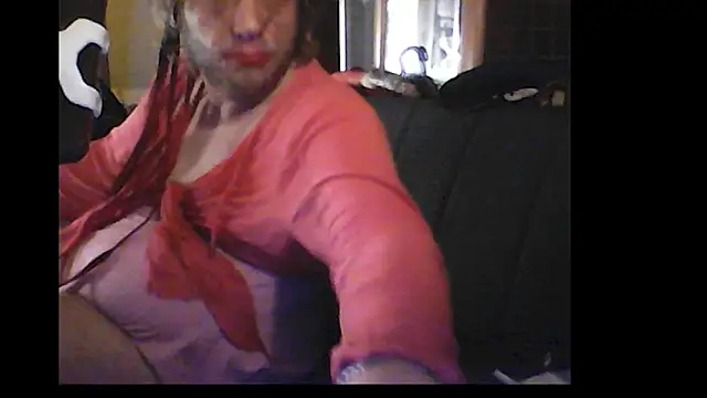 Snapshot of Family666Zombie chatting on May 16, 12:07 am Family666Zombie online show from May 16, 12:07 am