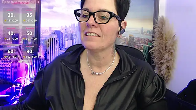 ninarandmann online show from March 2, 5:47 pm