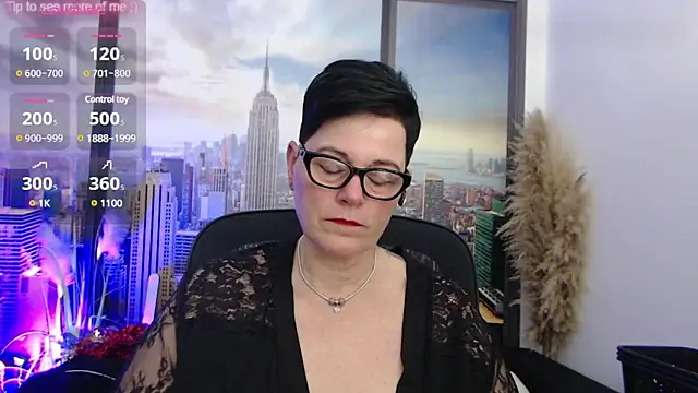 ninarandmann online show from March 18, 4:48 pm