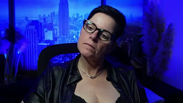 ninarandmann online show from November 24, 6:07 pm