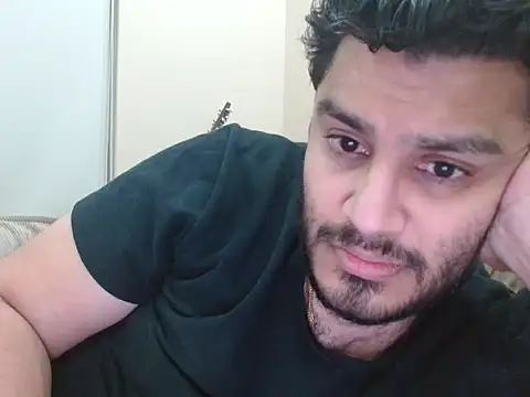 robintoit online show from January 17, 8:45 pm